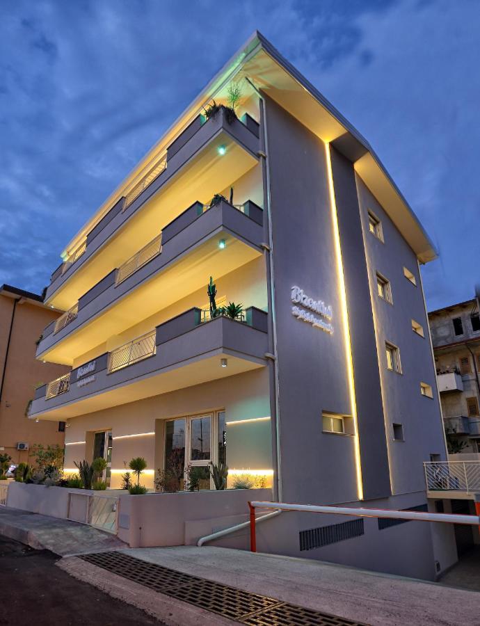 Aparthotel Bizantini Tropea Exteriér fotografie